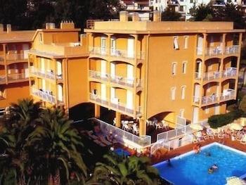 Residence Orchidea Ντιάνο Μαρίνα Εξωτερικό φωτογραφία